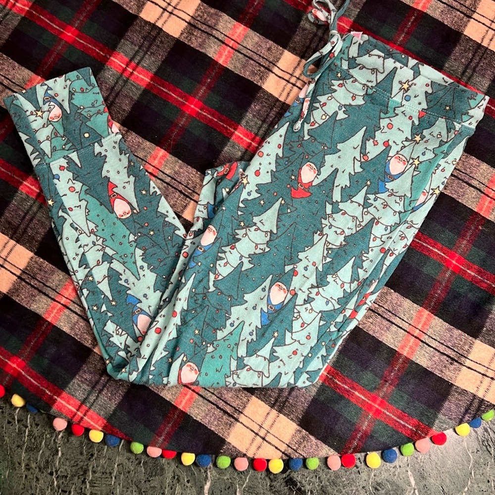 xhilaration ~ Gnome sleepwear pajama pants size M